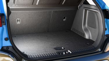 Hyundai Kona Practicality, Boot Size, Dimensions & Luggage Capacity ...